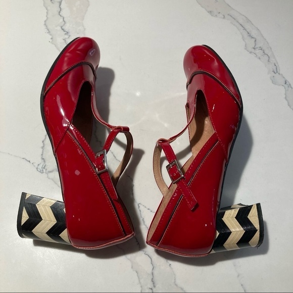 NEMONIC Sz 40 Red Patent Chevron Pattern 2” Heel Made in Spain Mary Jane Shoes - Picture 13 of 13